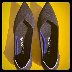 Rothy’s Black point